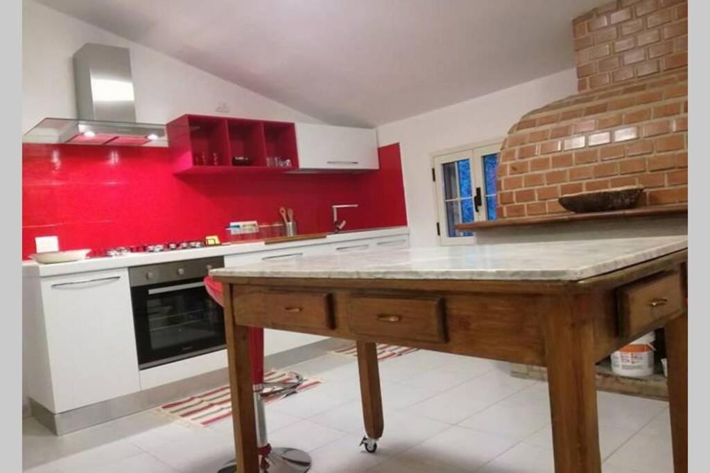 Big Relax Apartment With Swimming Pool And A Peaceful Garden In A Private Villa Sestu Extérieur photo